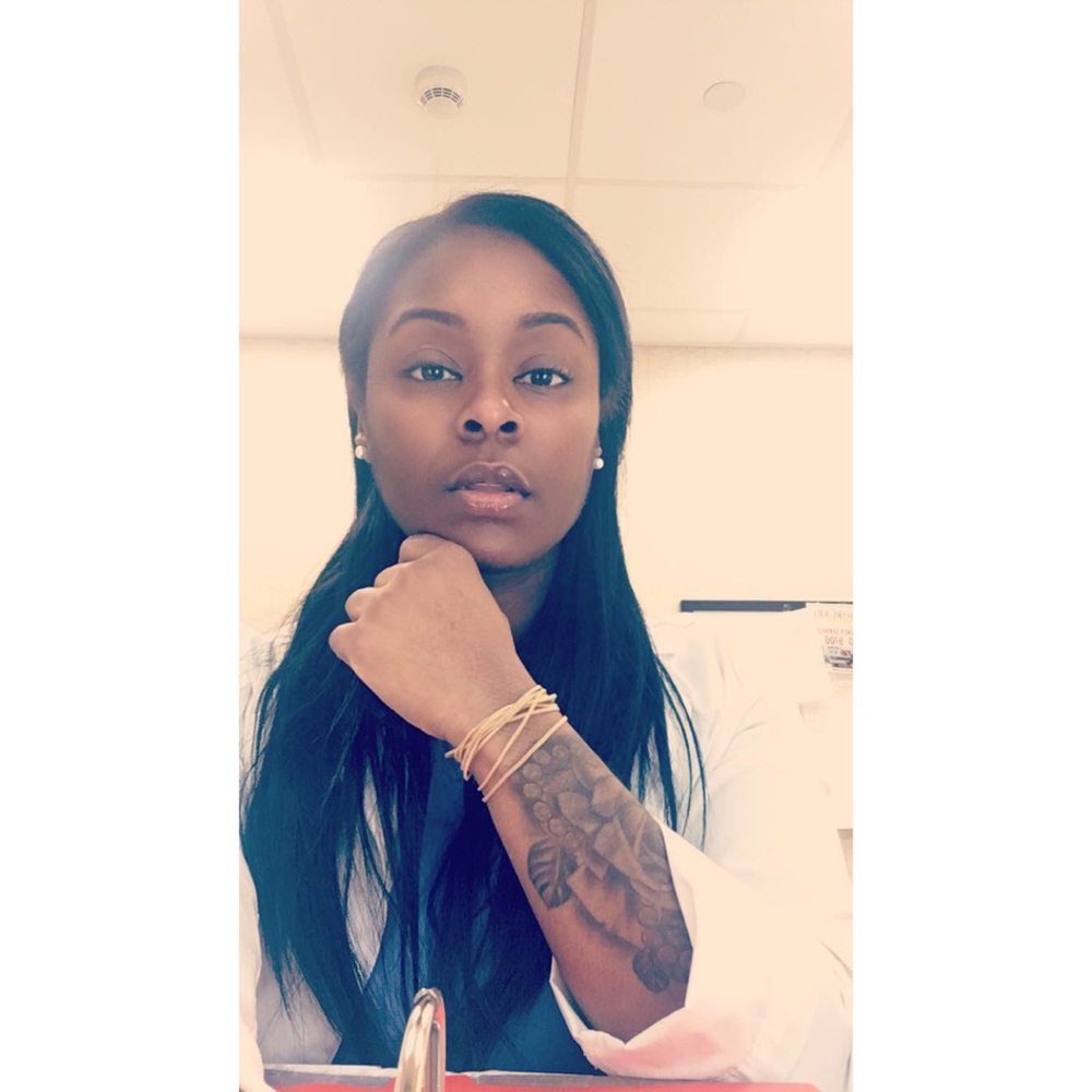 Meet your Posher, Danni
